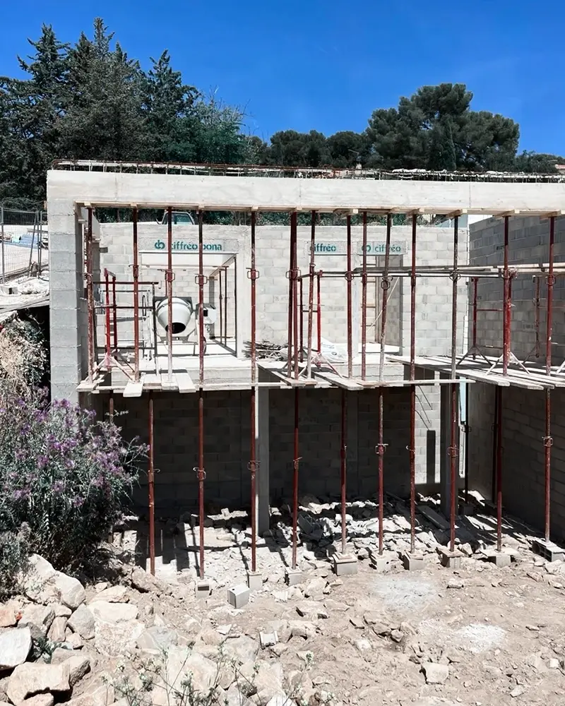 Début du chantier à Ceyreste